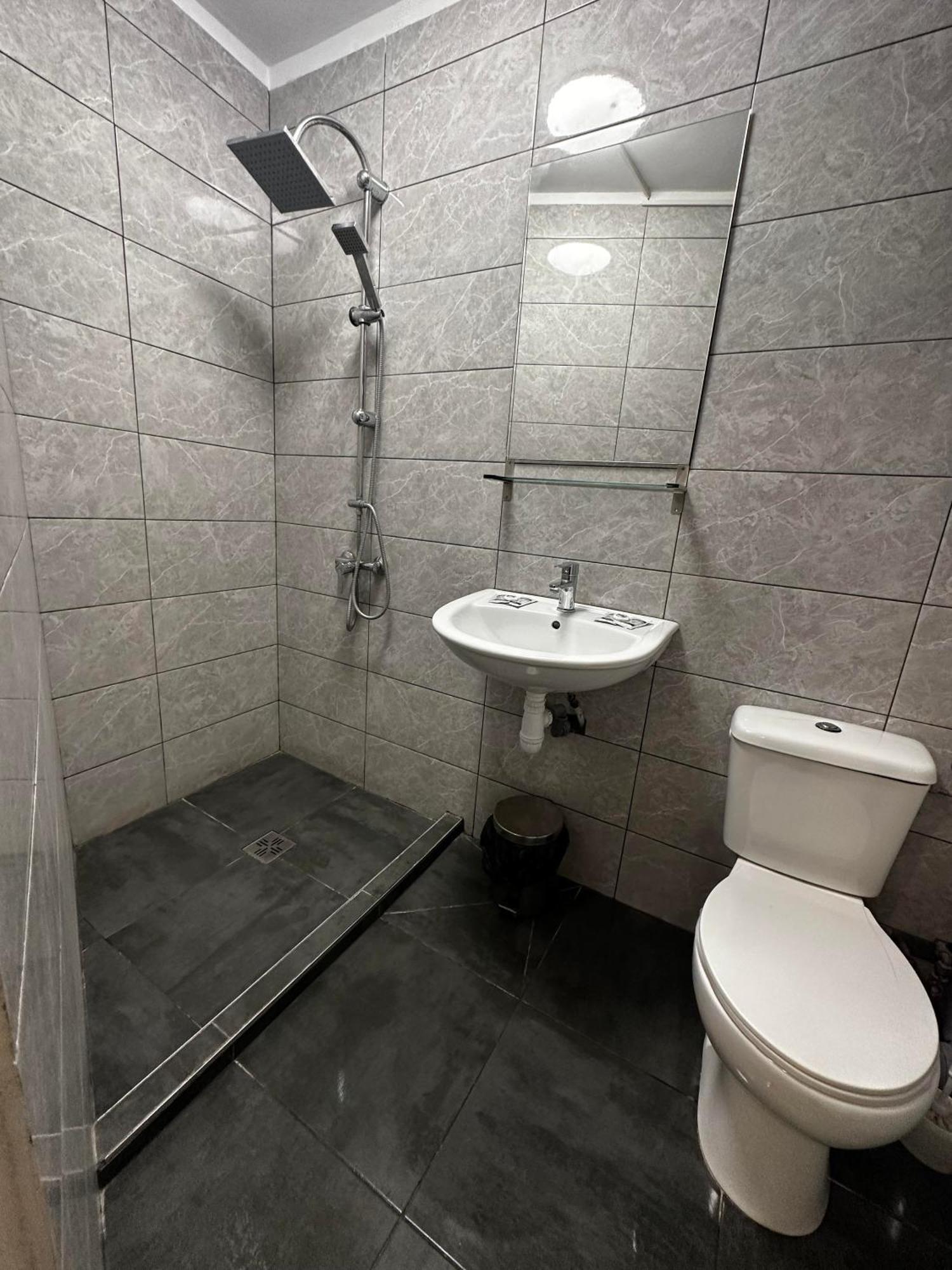Casa Bucovineana Aparthotel Яш Екстериор снимка